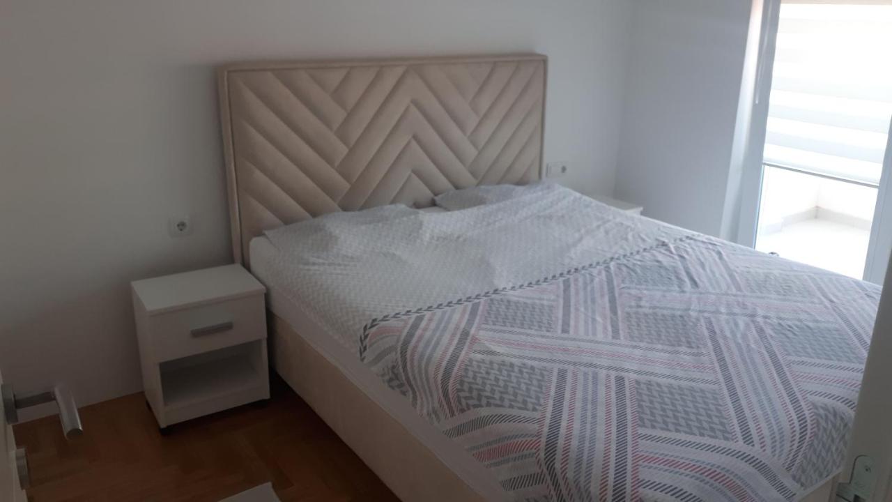 B&B Trebinje - Apartman New York - Bed and Breakfast Trebinje