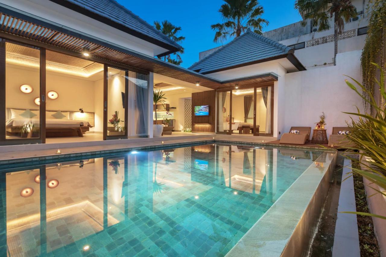 Fenosa Seminyak Villas - B&B Seminyak