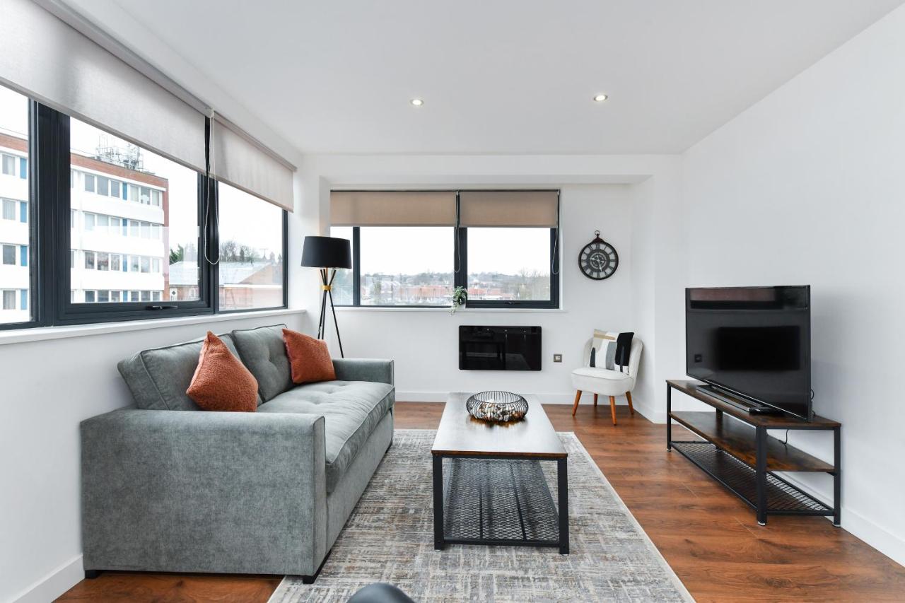 B&B Nottingham - Carlton Heights - A beautiful, inviting and modern 2 bedroom apartment, perfect for corporate stays and leisure - Bed and Breakfast Nottingham
