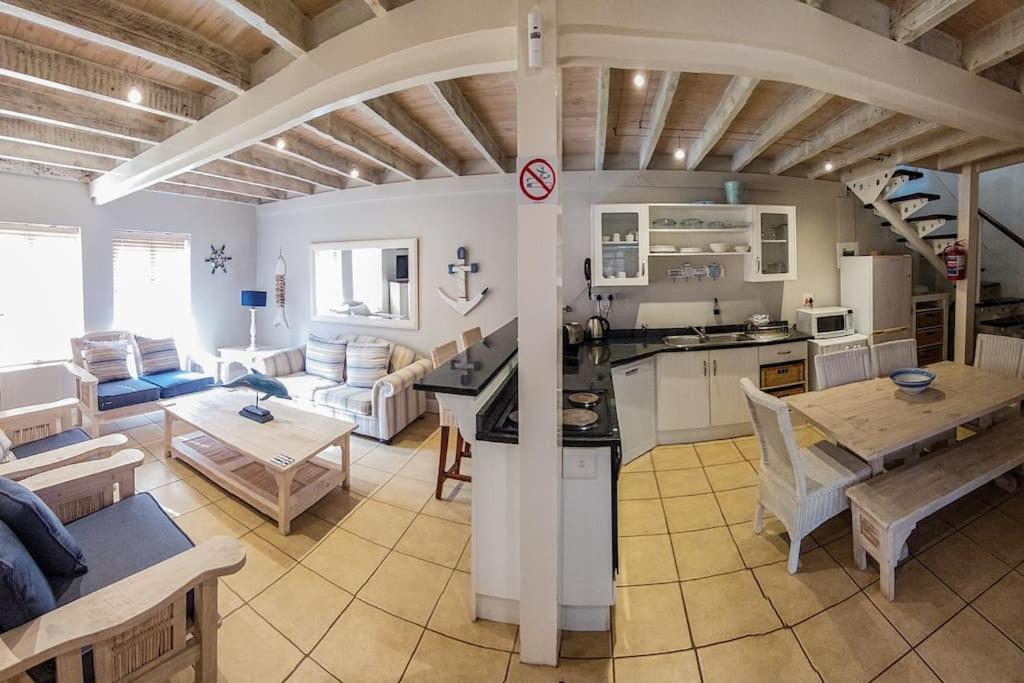 B&B Plettenberg Bay - The Dunes Unit 114 - Bed and Breakfast Plettenberg Bay