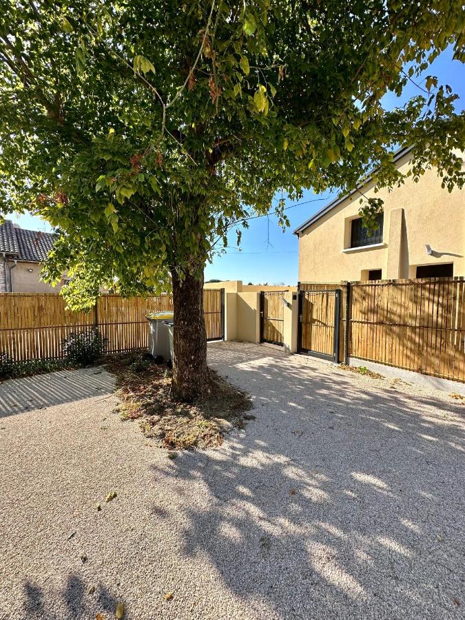 La Halte Occitane - Classé 3 étoiles - Pour 6 personnes, 3 chambres, parking, terrasse, tout inclus - Bed and Breakfast
