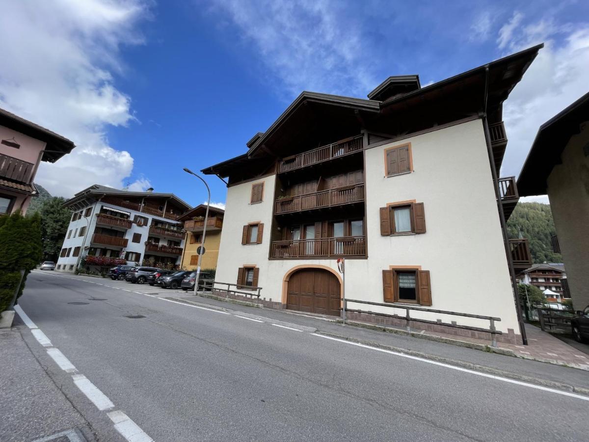 032 Mansarda Pinzolo - B&B
