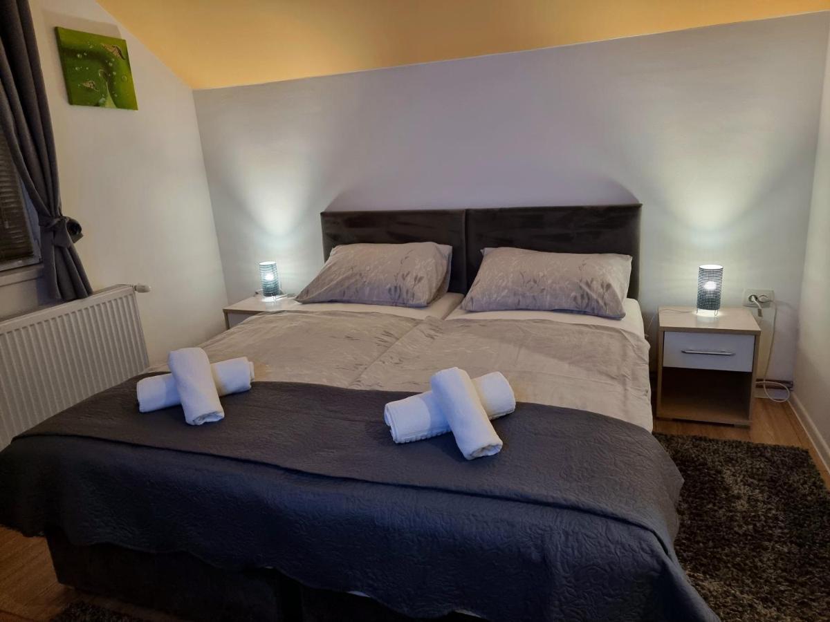 Deluxe Double or Twin Room with Garden View