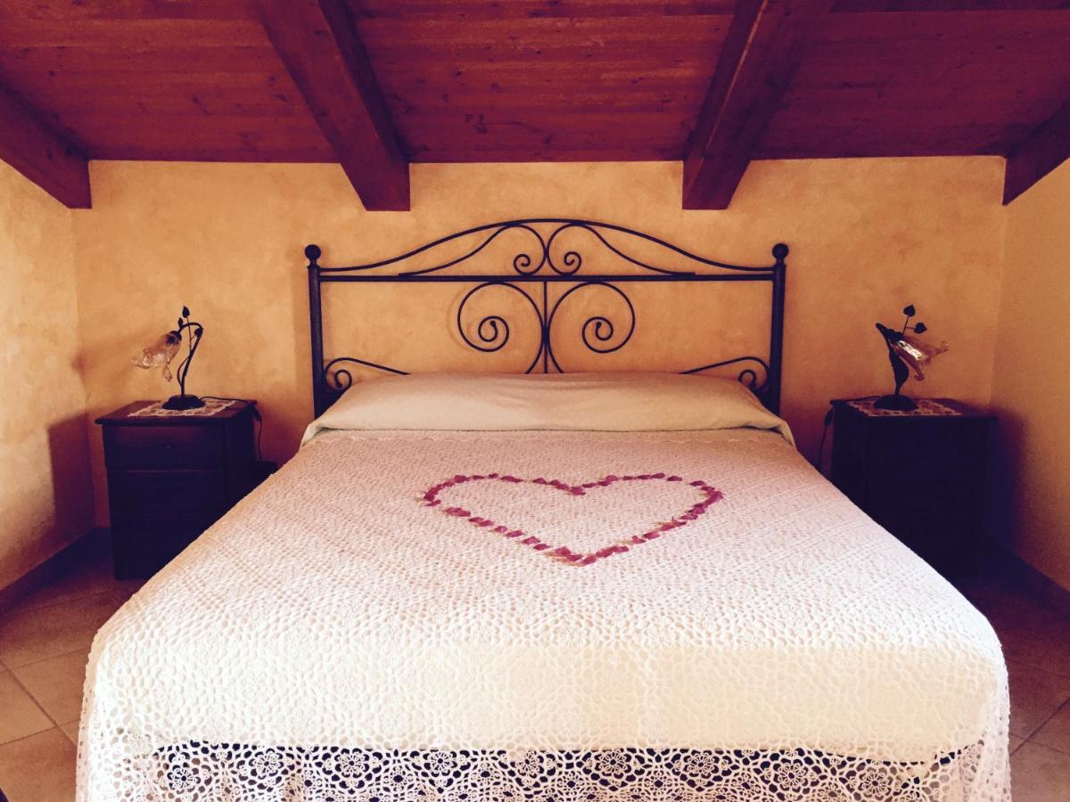 Deluxe Double Room with Balcony and Sea View