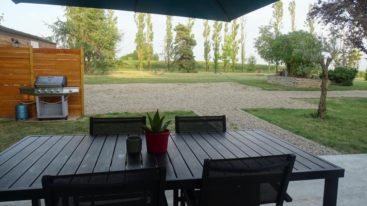 Maison pour 4/ 6 personnes les hirondelles - B&B
