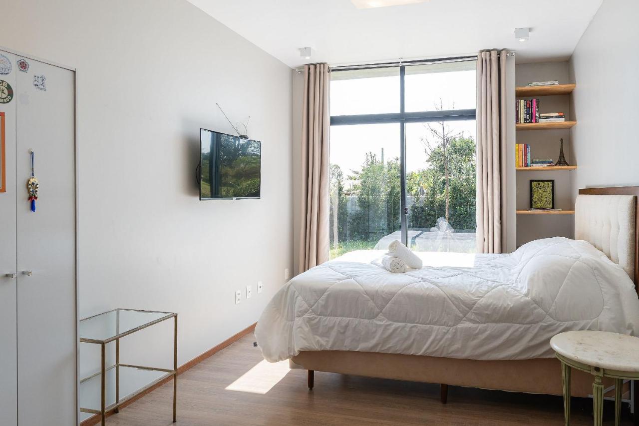 Casa confortável próximo a Praia do Rosa EGI001 - B&B
