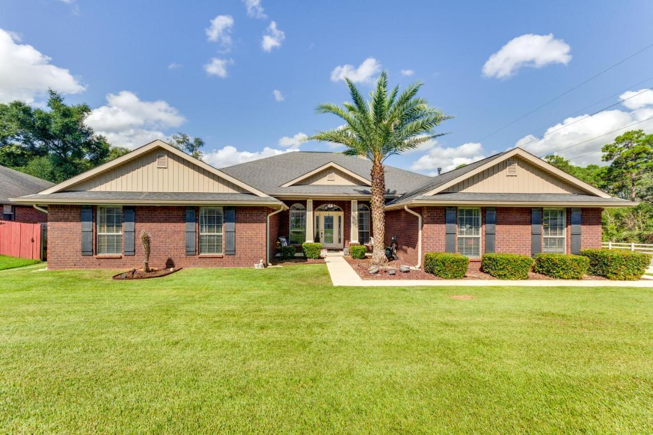 Pensacola Home with Private Lanai, 9 Mi to Downtown! - B&B