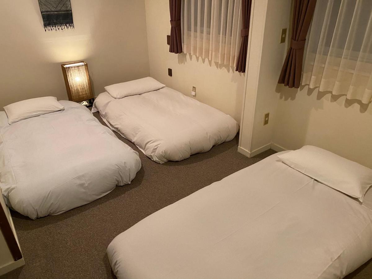 Triple Room with Private Bathroom