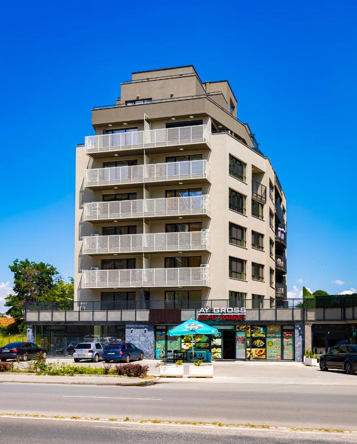 Urban Lux 3 ~ 1BD Flat in the heart of Plovdiv - Ferienwohnung