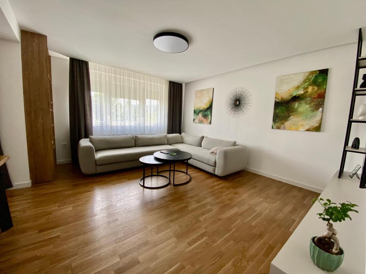 Centre One - Ferienwohnung