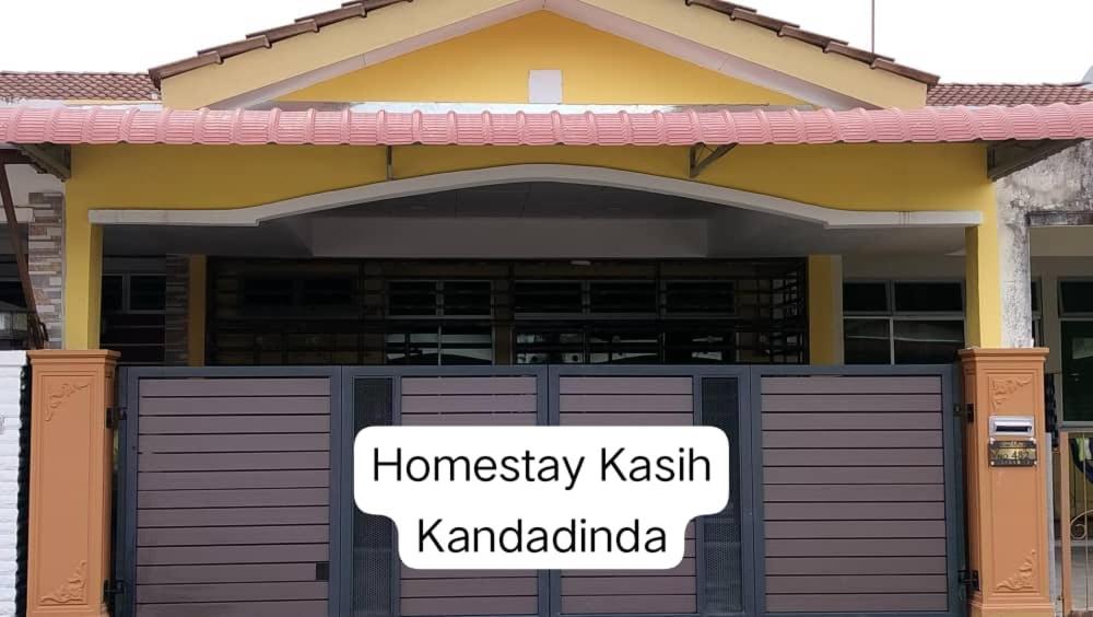 B&B Gurun - Homestay Kasih KandAdinda - Bed and Breakfast Gurun