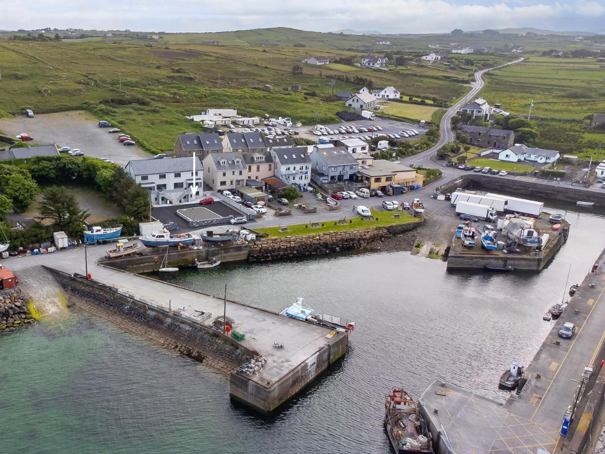 Cleggan Pierside Apt 1 - B&B