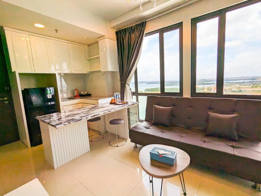 Lovina 25-AL at One Residence(near Ferry) - Ferienwohnung Batam Centre