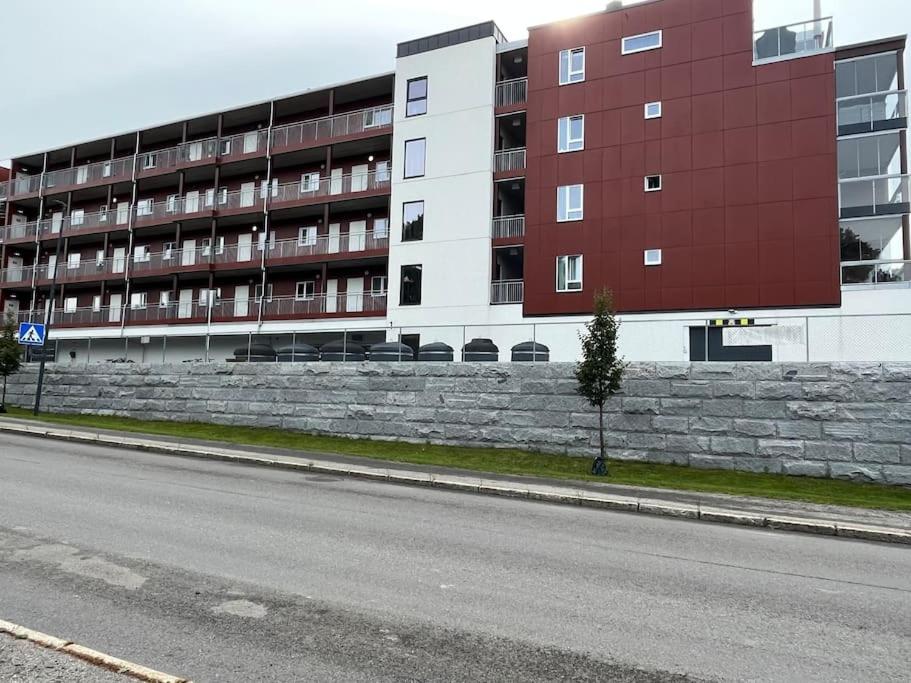 Scandpoint Apartment Lillestrom -Cosy 3 rooms flat with free Parking, EV Charger 18 min from Airport - Ferienwohnung