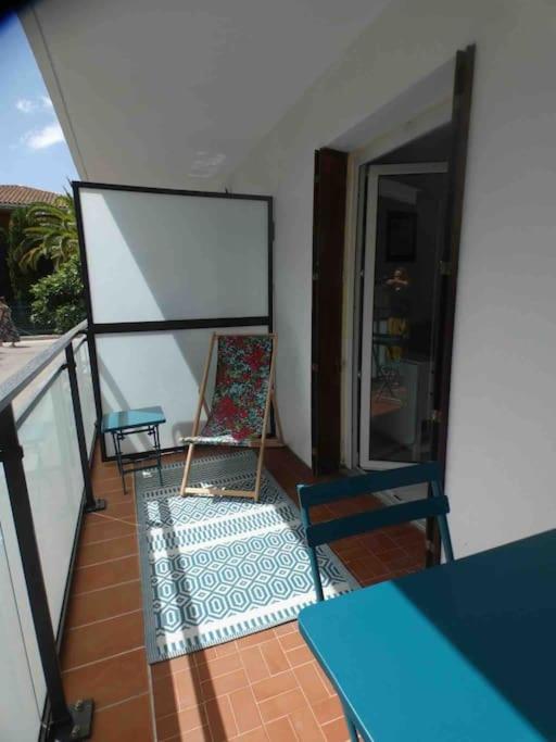 Studio avec jardin proche plage Six Fours/Sanary - B&B