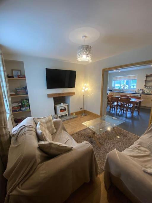 B&B Swansea - High Tide Cottage - Bed and Breakfast Swansea