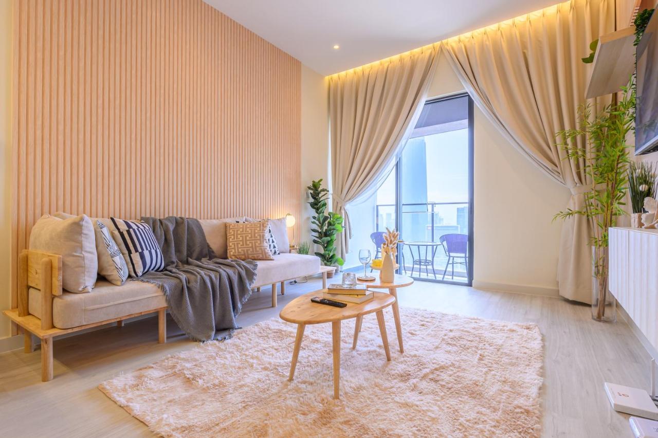 Suite with City View