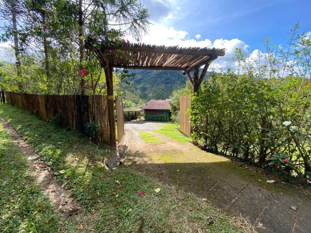 Chalé Aconchegante, Paz e Natureza - Bed and Breakfast São Francisco Xavier