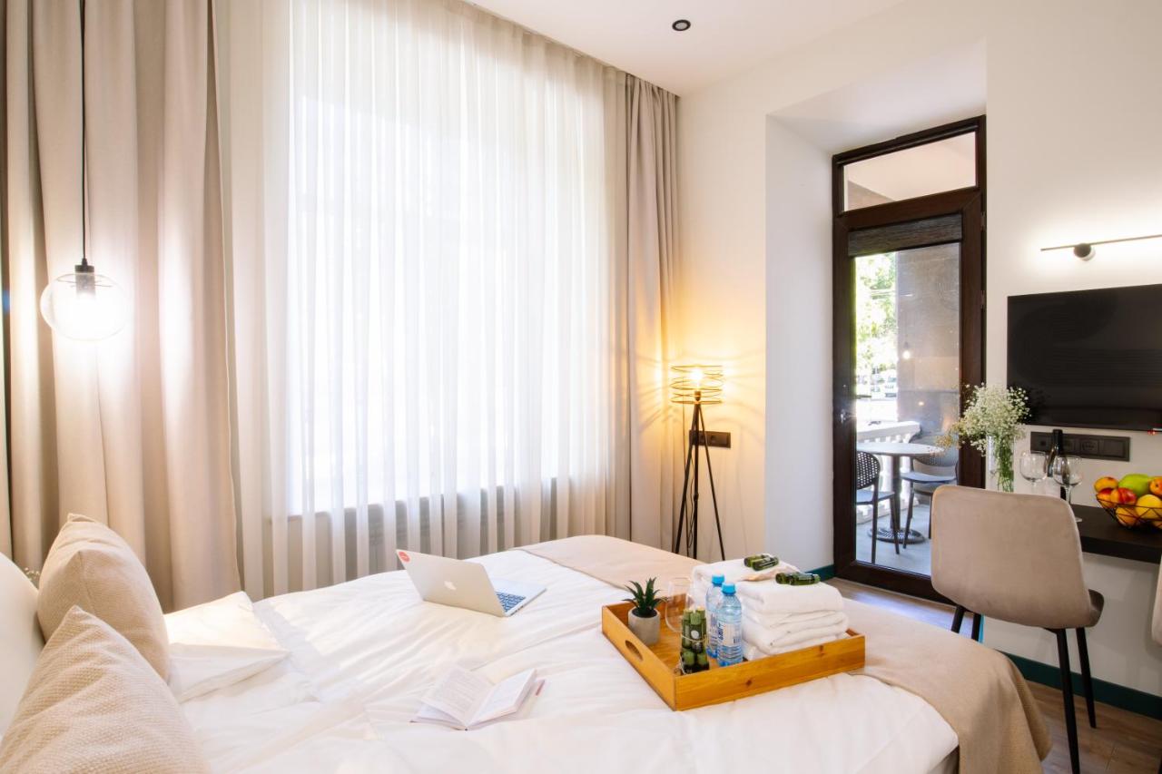 hotelise l Aeon Apartment - B&B Jerevan