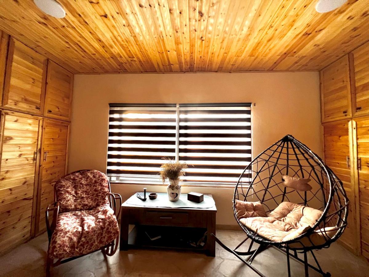 Oak Farm مزرعة الملّول - Chambres d’hôtes ‘Ajlūn