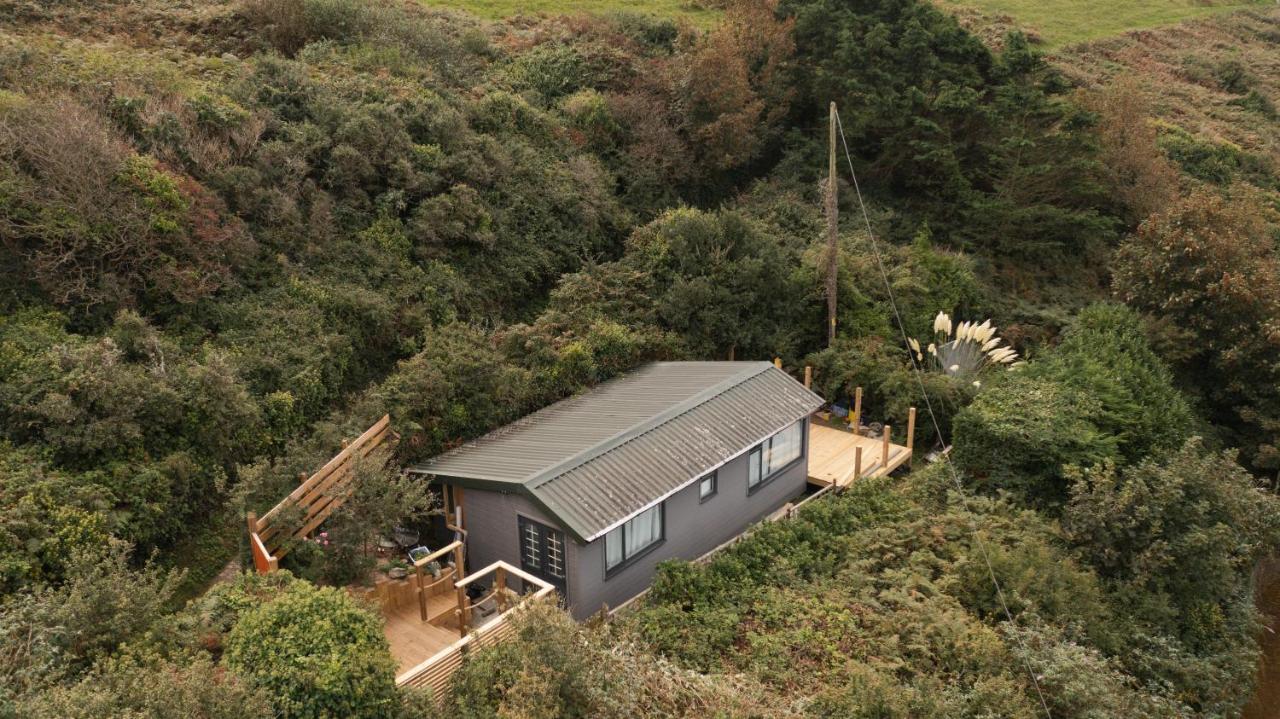 Polhawn Lookout, Whitsand Bay Cornwall - B&B
