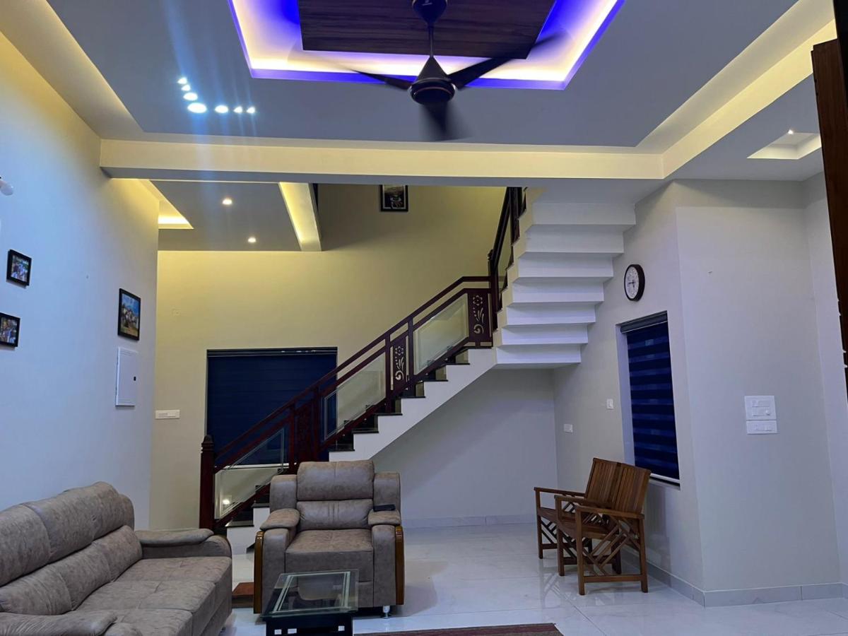Chaithanya Residency Near to NIT - Chambres d’hôtes Kunnamangalam