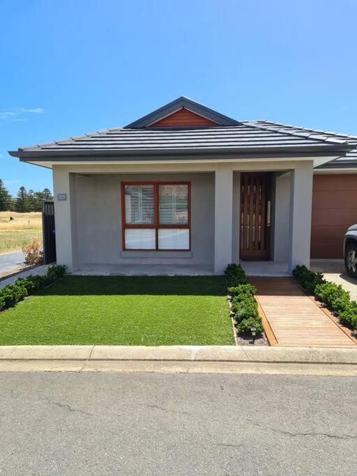 B&B Normanville - Coastal Palms - relax by the golf course - Bed and Breakfast Normanville