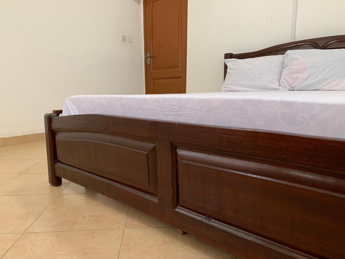 Queen Room with Garden View