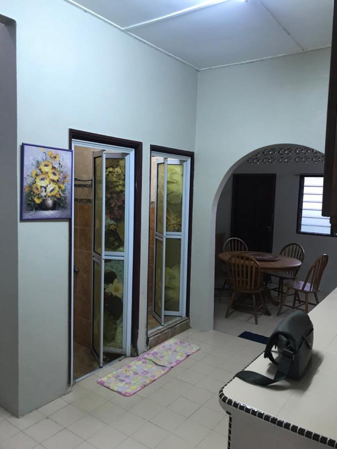 B&B Sungai Petani - Homeystay Al-Mutaqqin - Bed and Breakfast Sungai Petani