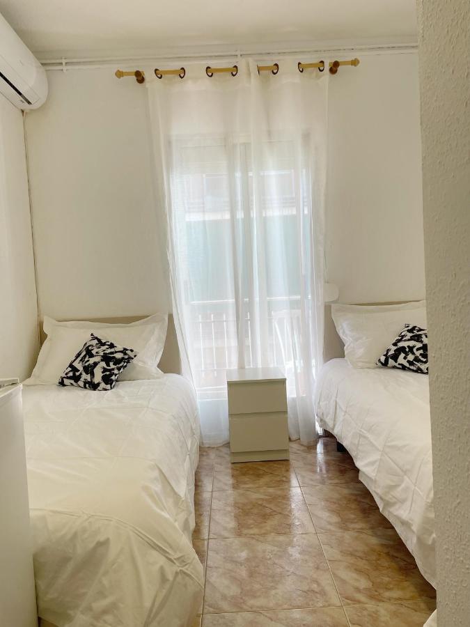 Habitación Doble con baño privado - 2 camas