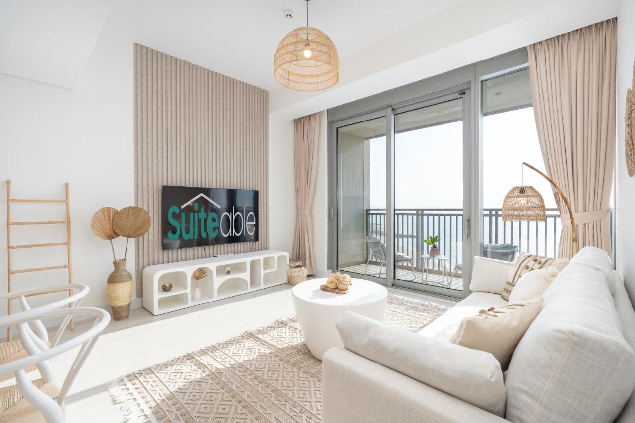 Blazing apartment by the seaside - Suiteable - B&B Dubai