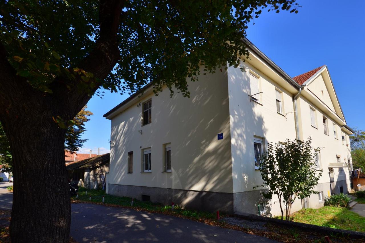 Lisinski apartment with private parking - Ferienwohnung Zagreb