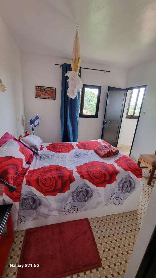 Chambre Double (1 Adulte et 1 Enfant)