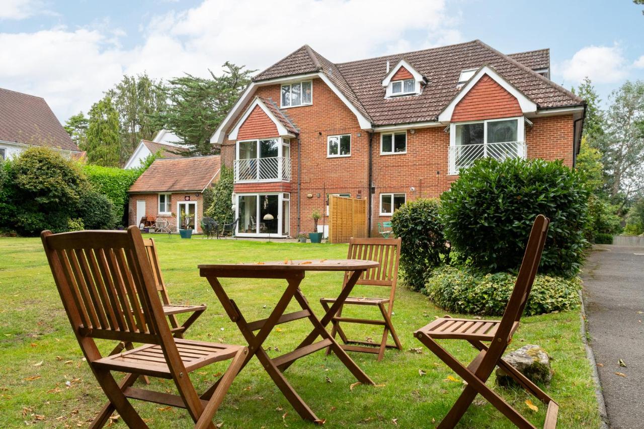 The Gables Poole, 3 Bedroom Penthouse Apartment - Ferienwohnung
