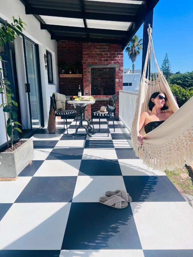 Salt & Pepper - B&B Mossel Bay