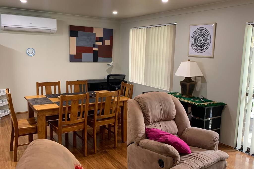 Chesnut Holiday Rental - B&B Armidale