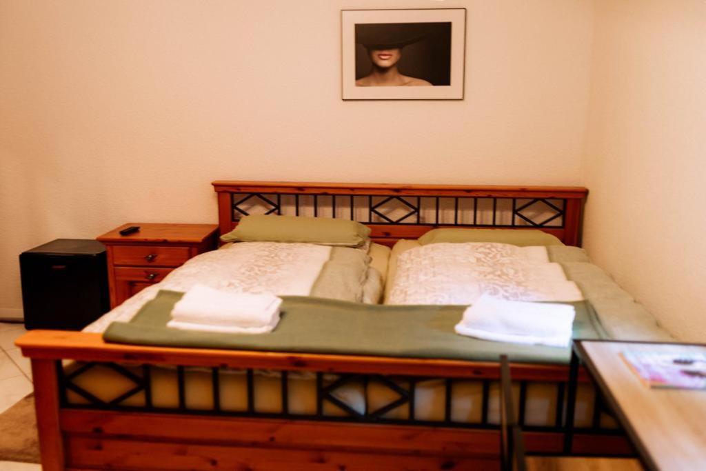 Tweepersoonskamer met Gedeelde Badkamer
