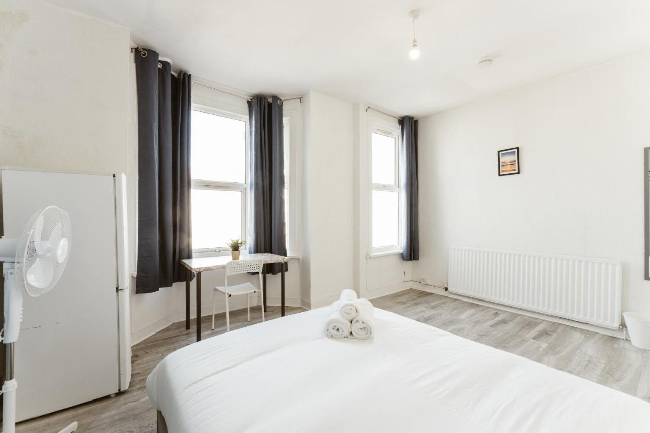 Double Room with Shared Bathroom