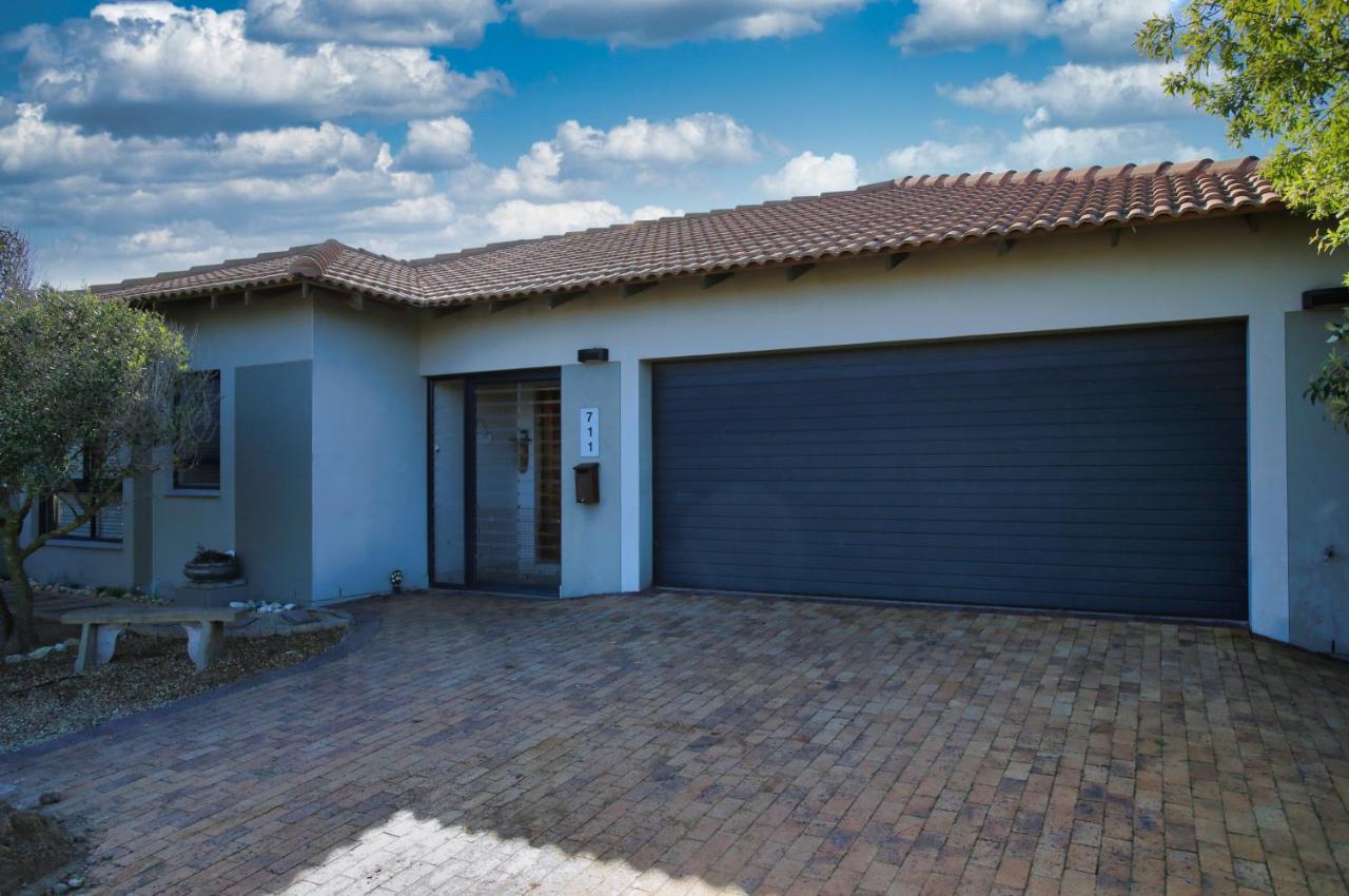 Miss Marthilda, Langebaan, 6-sleeper - B&B Langebaan