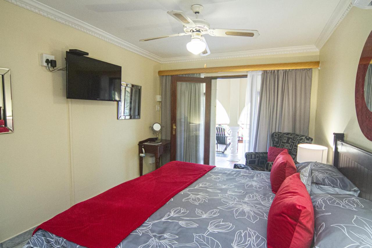 Habitación Doble con vistas al jardín