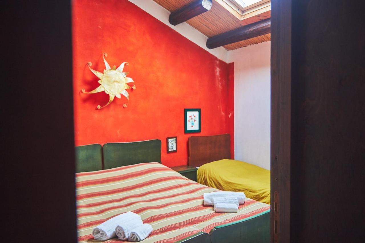 Doppel-/Zweibettzimmer mit Bergblick