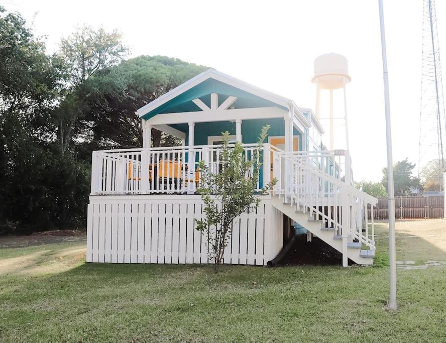 The Little Getaway-Sleeps 4, Firepit, Pet friendly - B&B