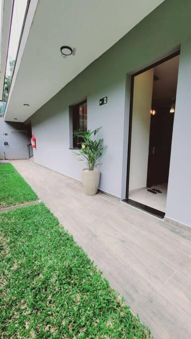 Apê na praia da Lagoinha a 400m da praia - B&B