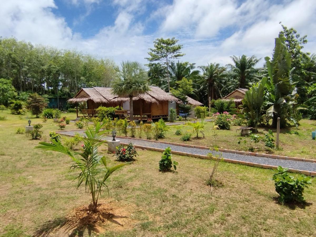 B&B Ko Lanta Yai - Palm Garden Bungalows - Bed and Breakfast Ko Lanta Yai