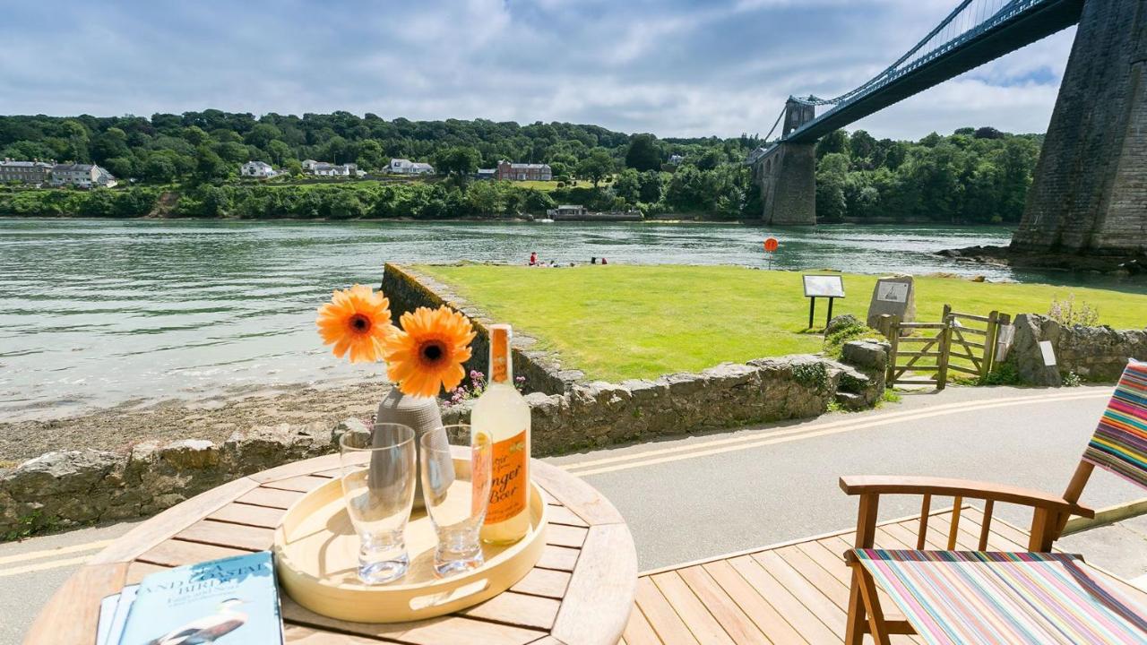 Noddfa - B&B Menai Bridge