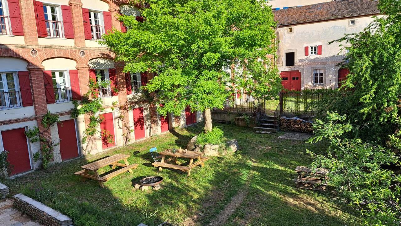 B&B Angoustrine - La Grande Maison Rouge - Bed and Breakfast Angoustrine