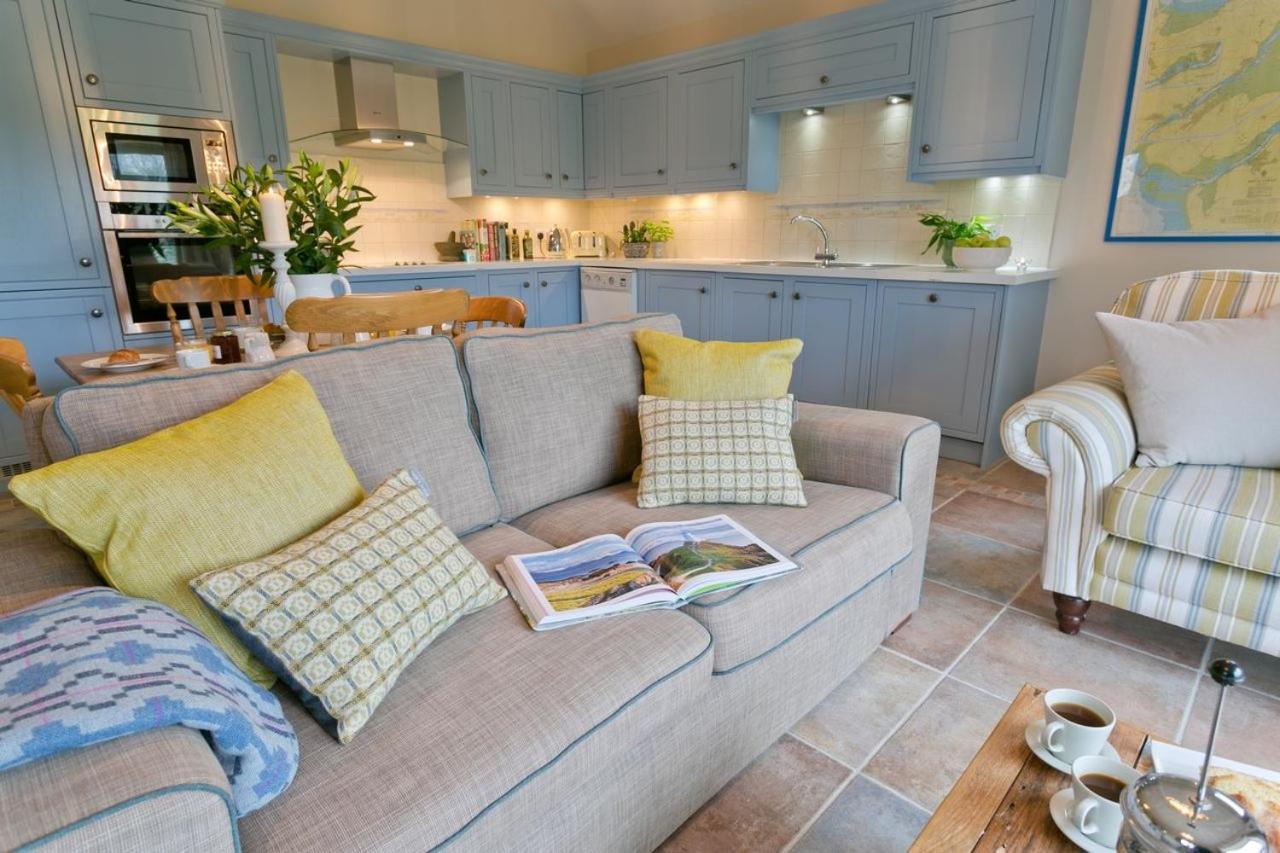 Afon Menai - B&B Gaerwen
