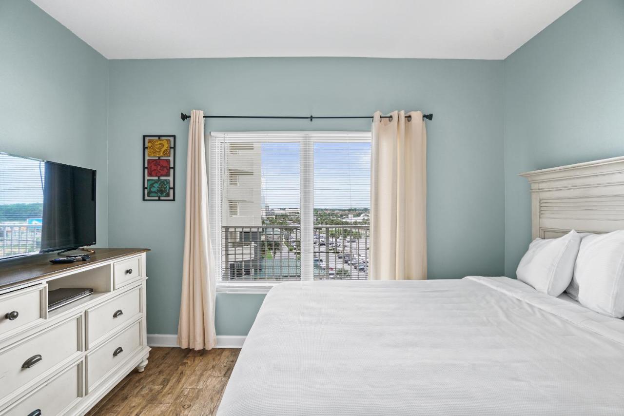 Two-Bedroom Apartment 604