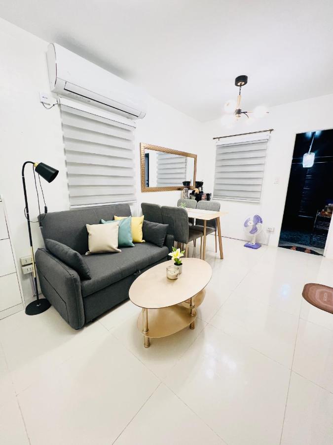 Two-Bedroom Townhouse Camella Bacolod South - B&B Bacólod