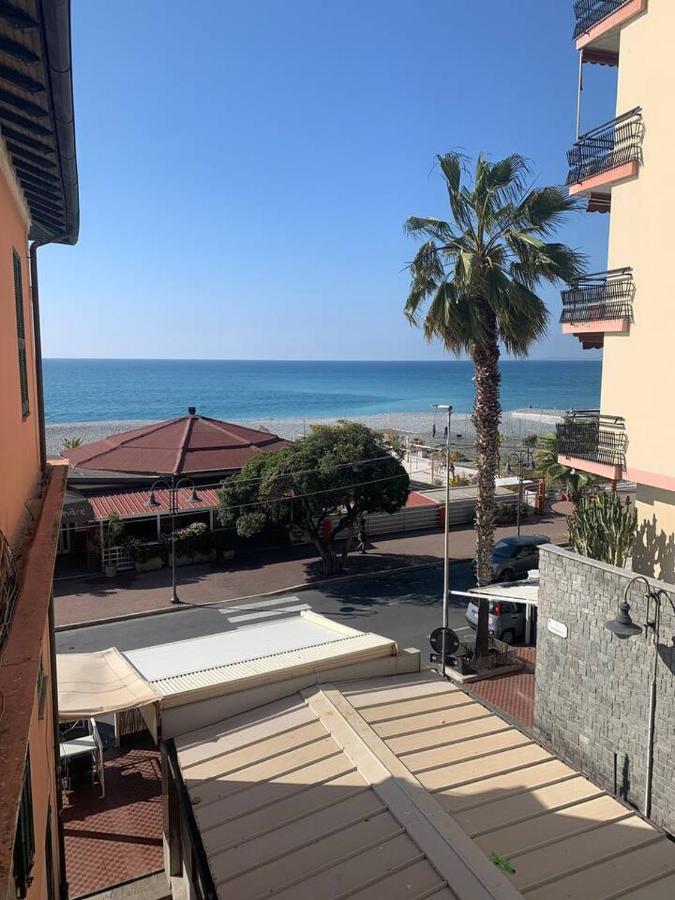 Casa Vale fronte mare - B&B